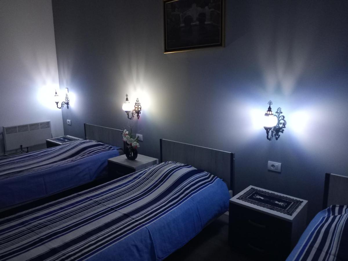 Apartman Stari Most - Old Bridge Bečej Екстериор снимка